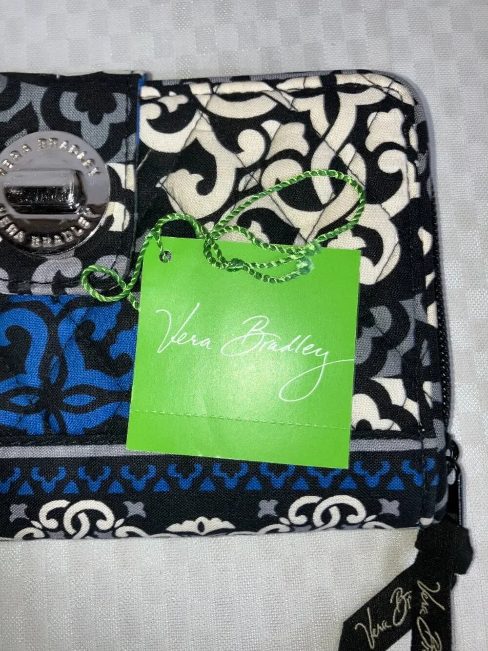 NWT Vera Bradley Turn Lock Wallet Women's One Size Canterbury Cobalt